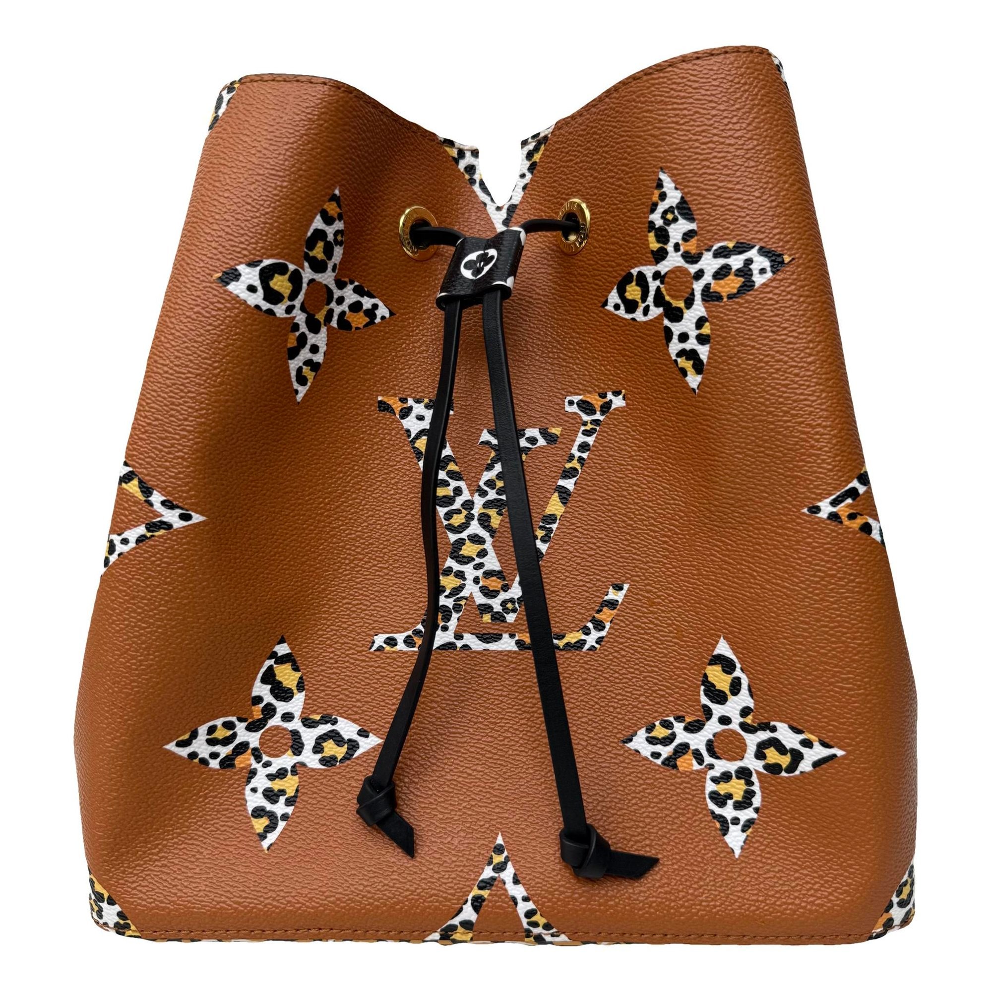 NéoNoé leather handbag