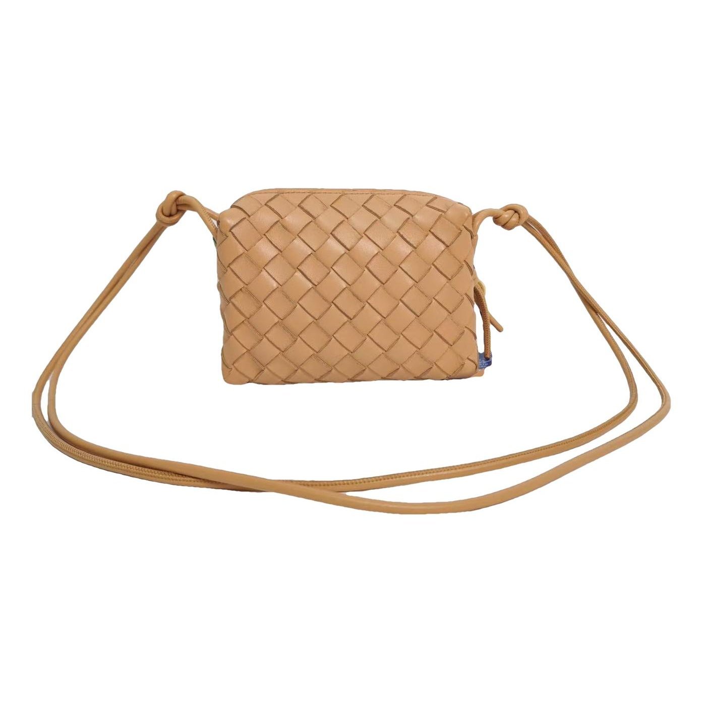 Loop leather handbag