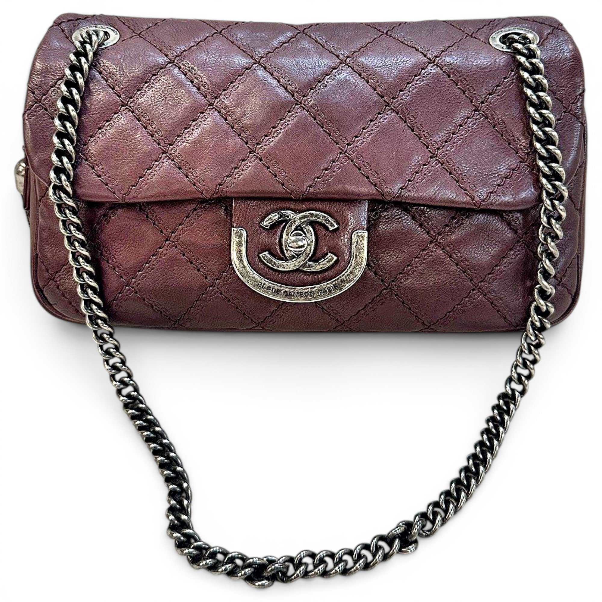 Timeless/Classique leather crossbody bag