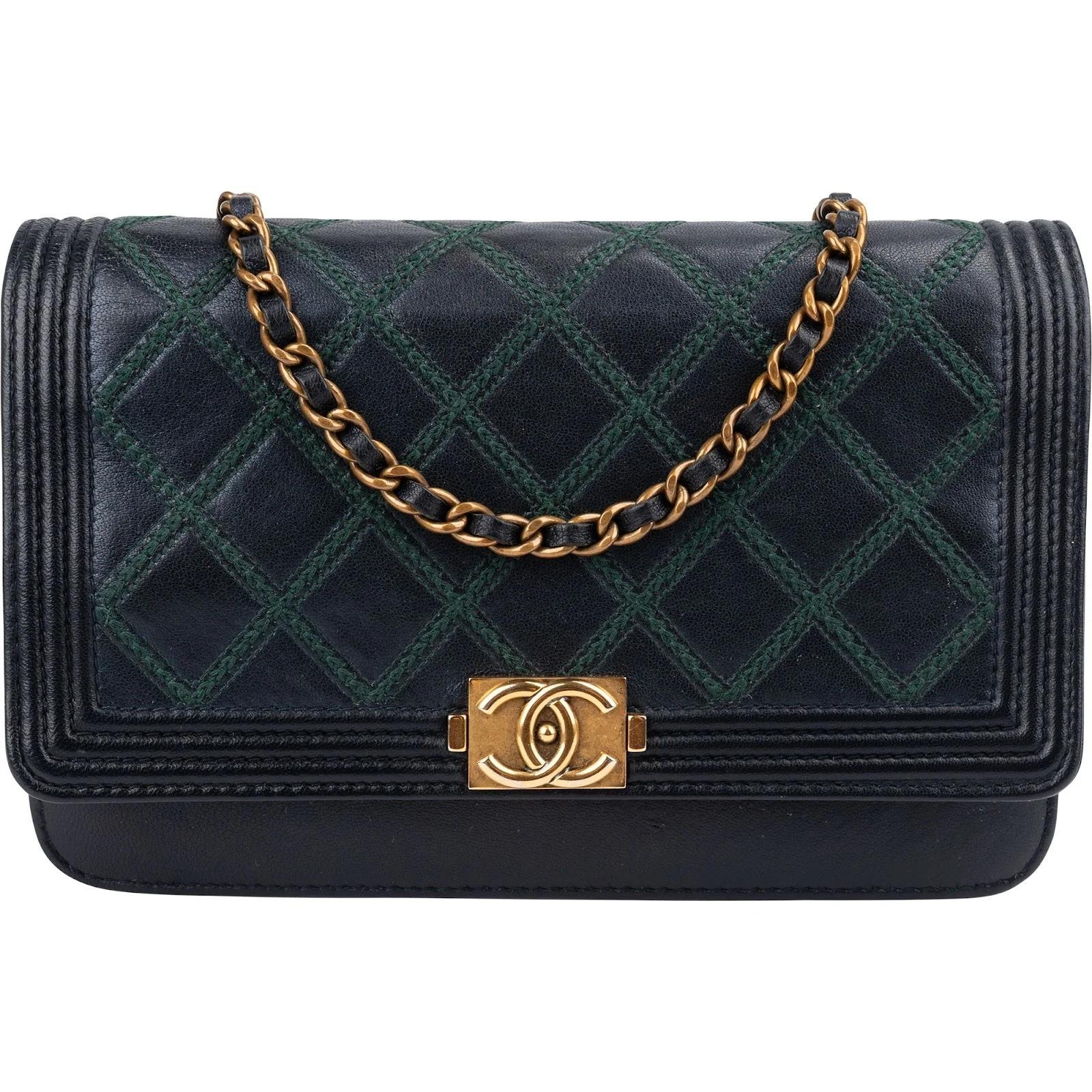 Timeless/Classique leather crossbody bag