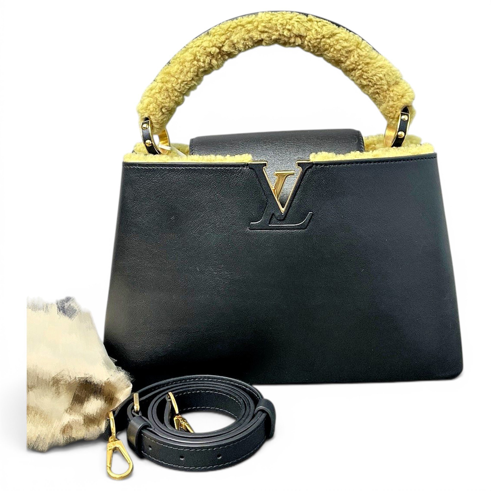 Capucines wool handbag