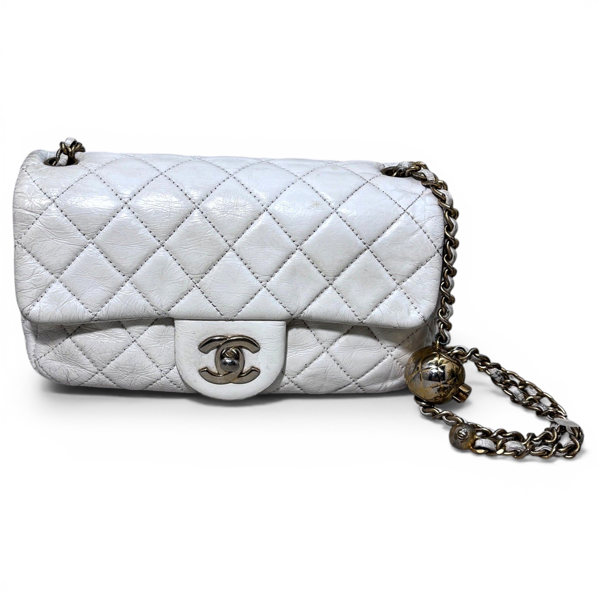 Timeless/Classique leather crossbody bag