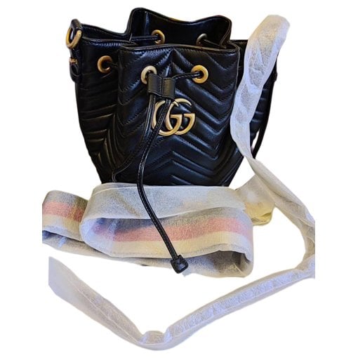 GG Marmont Bucket leather handbag