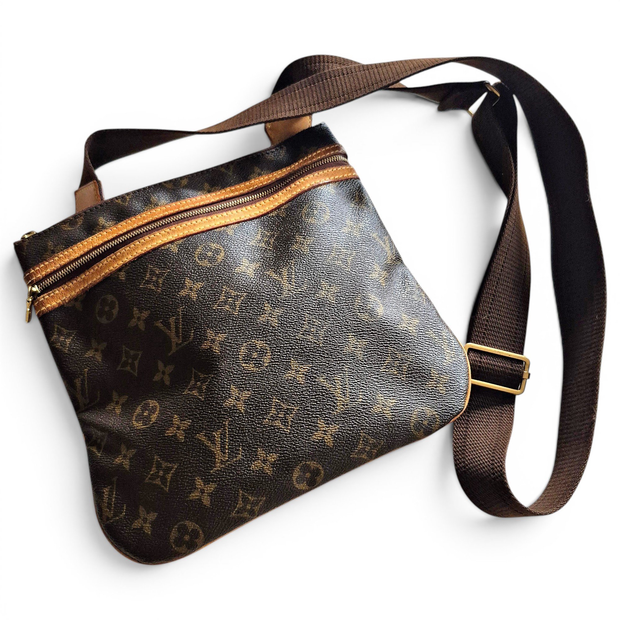 Leather clutch bag