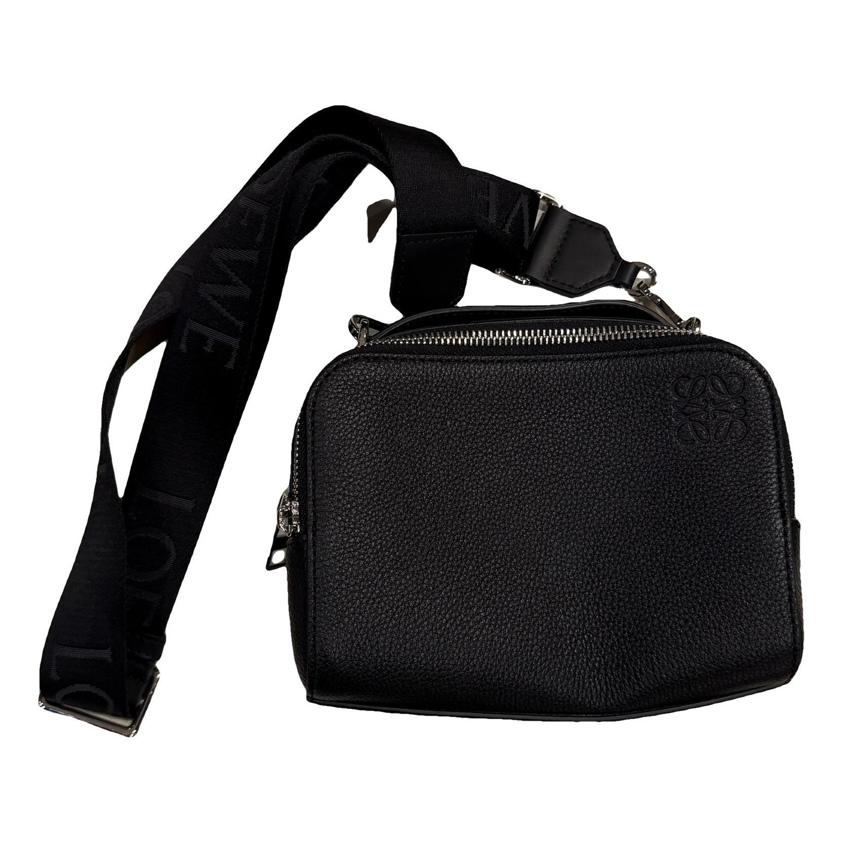 Leather crossbody bag