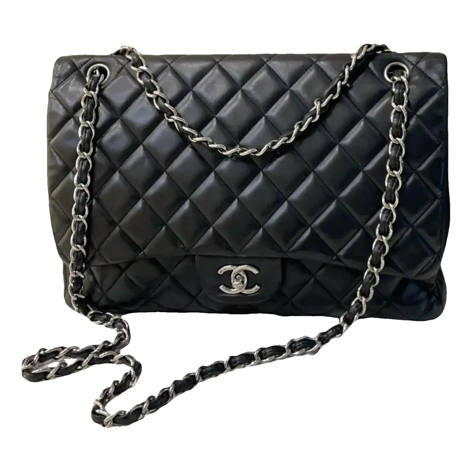 Timeless/Classique leather crossbody bag
