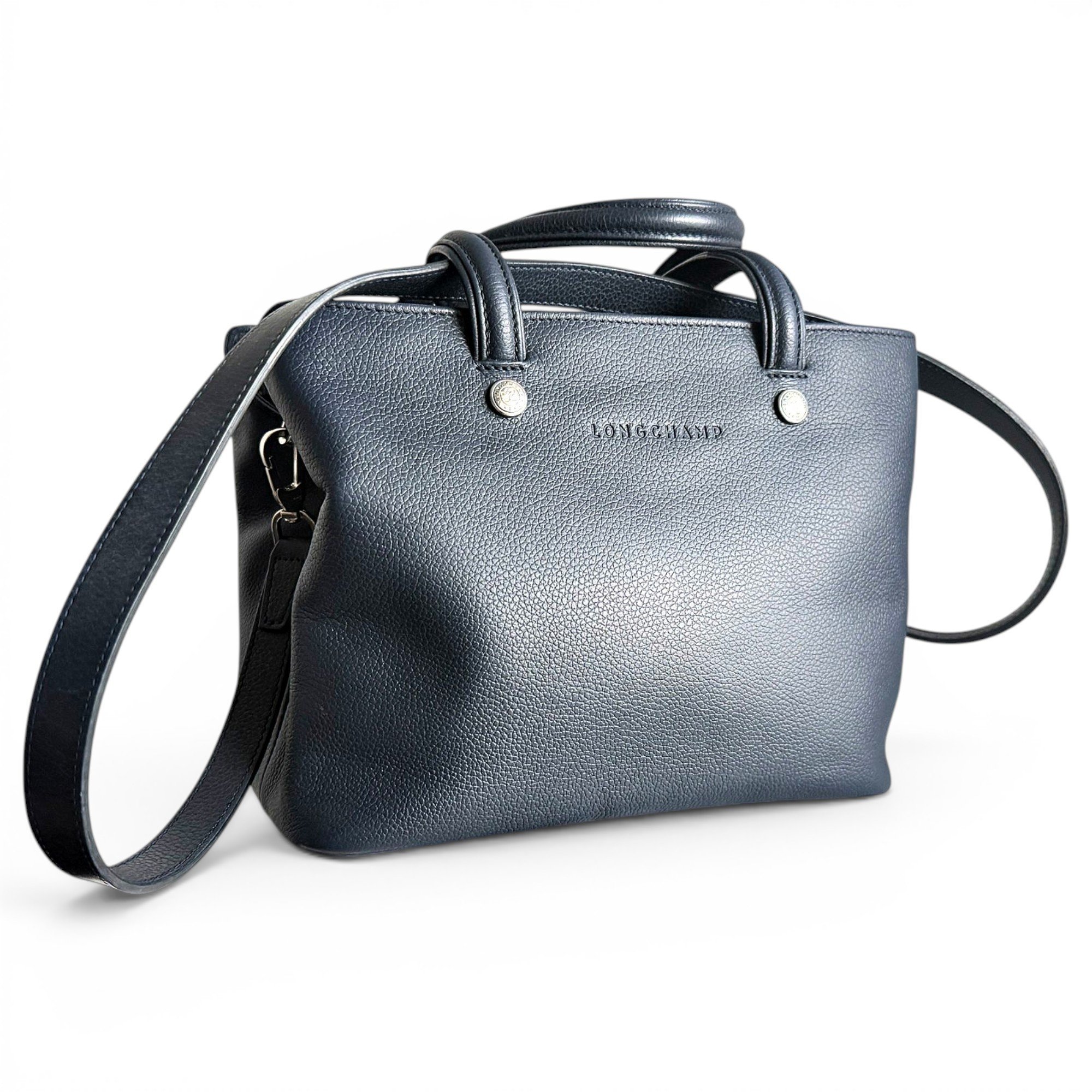 3D leather handbag