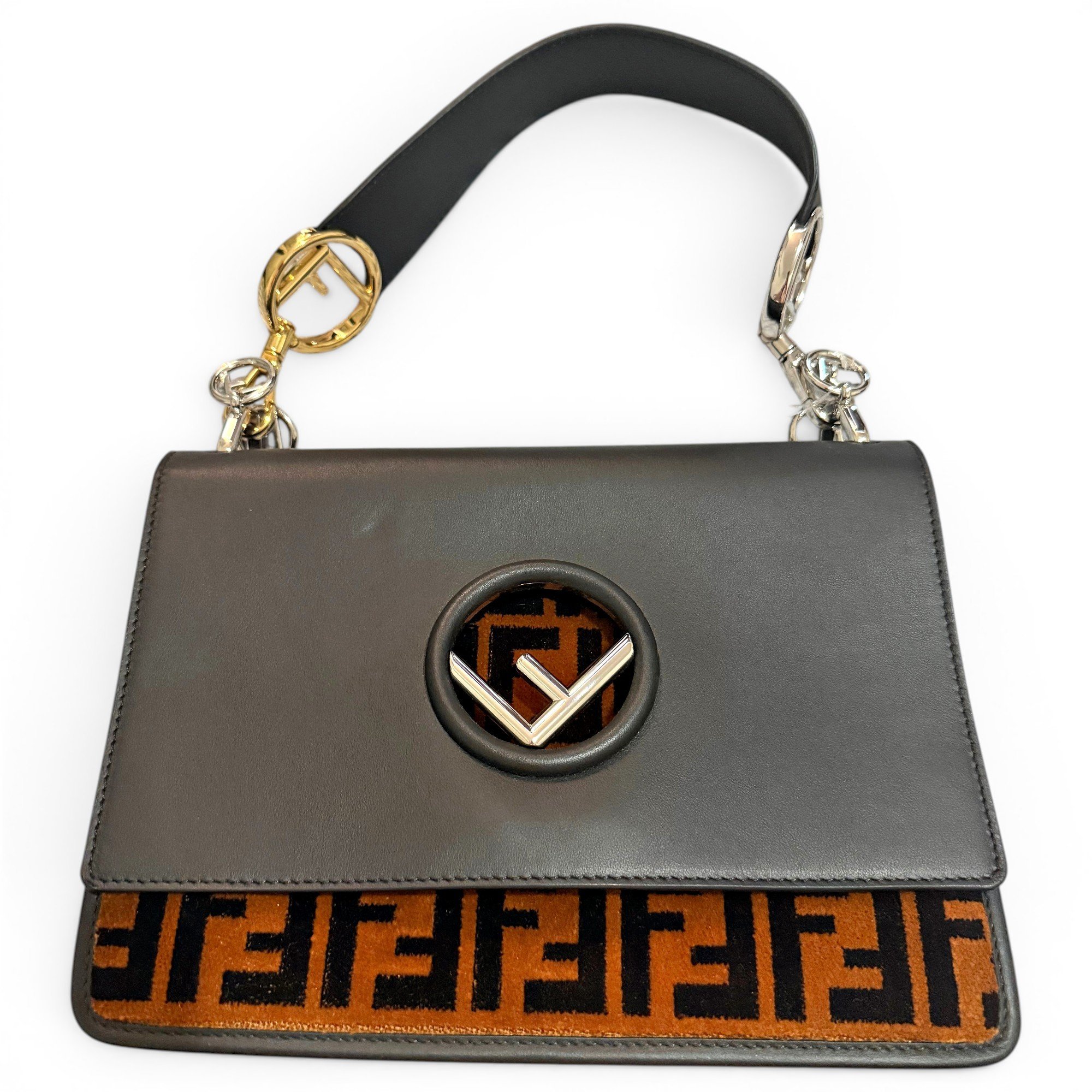 Kan I leather handbag