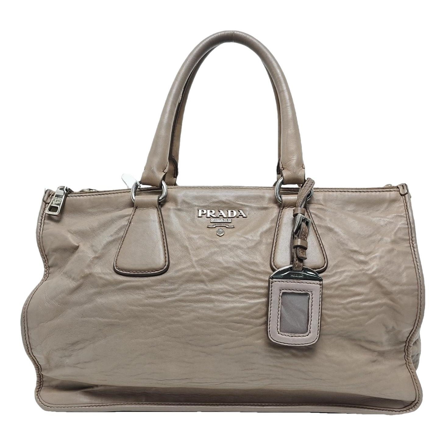 Leather handbag