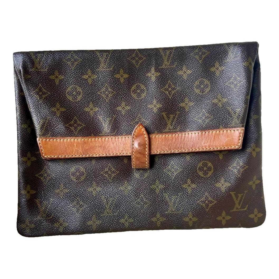 Louis Vuitton Leather clutch bag