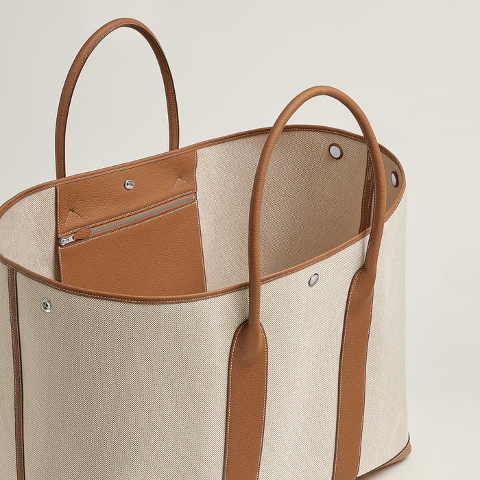 Garden Party Voyage 49 Bag