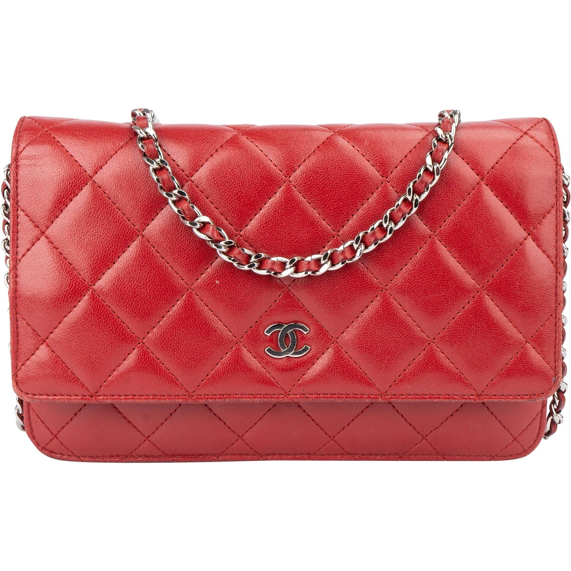 Wallet On Chain Timeless/Classique leather crossbody bag