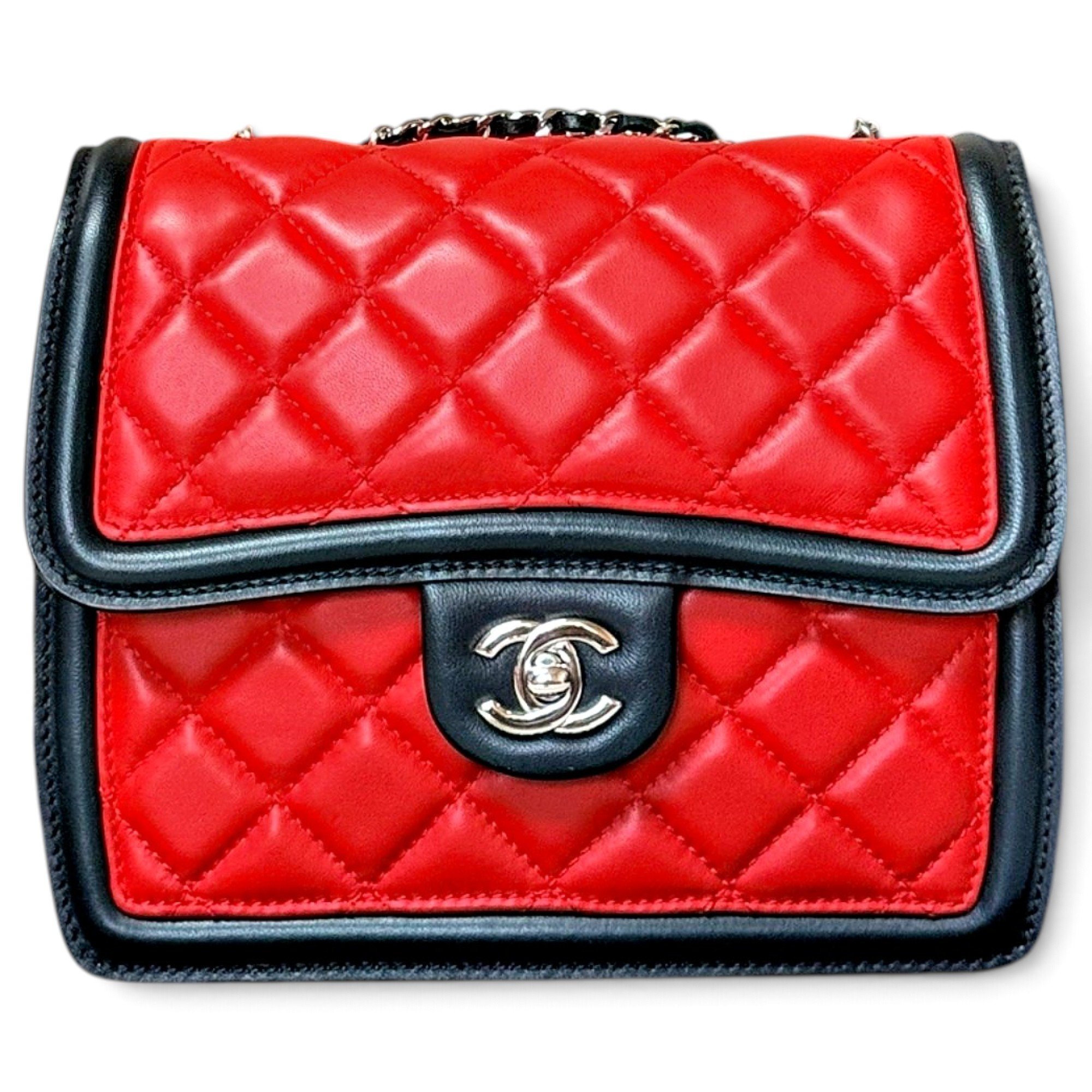 Timeless/Classique leather crossbody bag