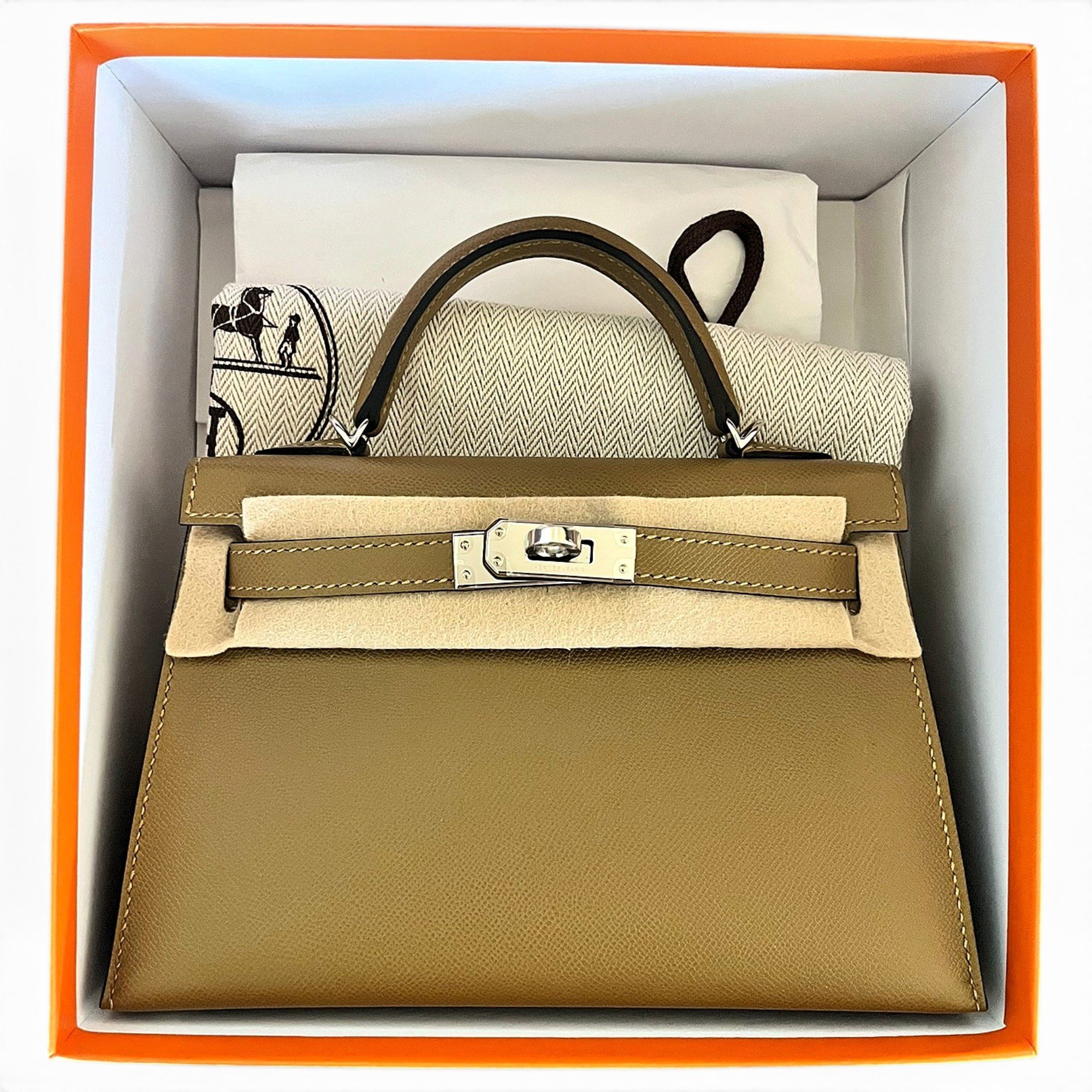 Kelly Mini leather handbag