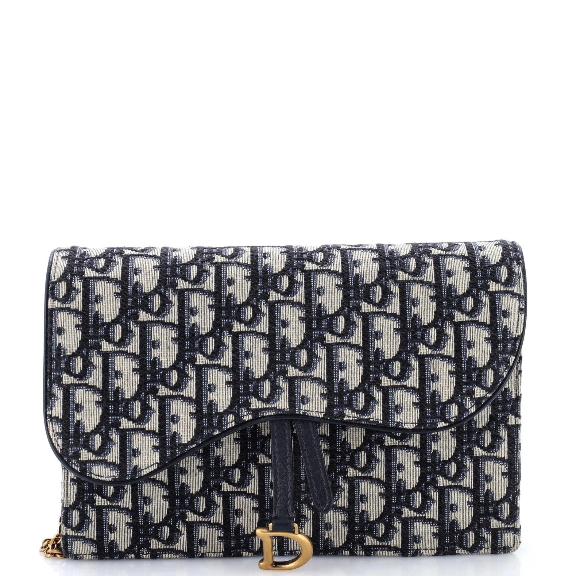 Cloth clutch bag