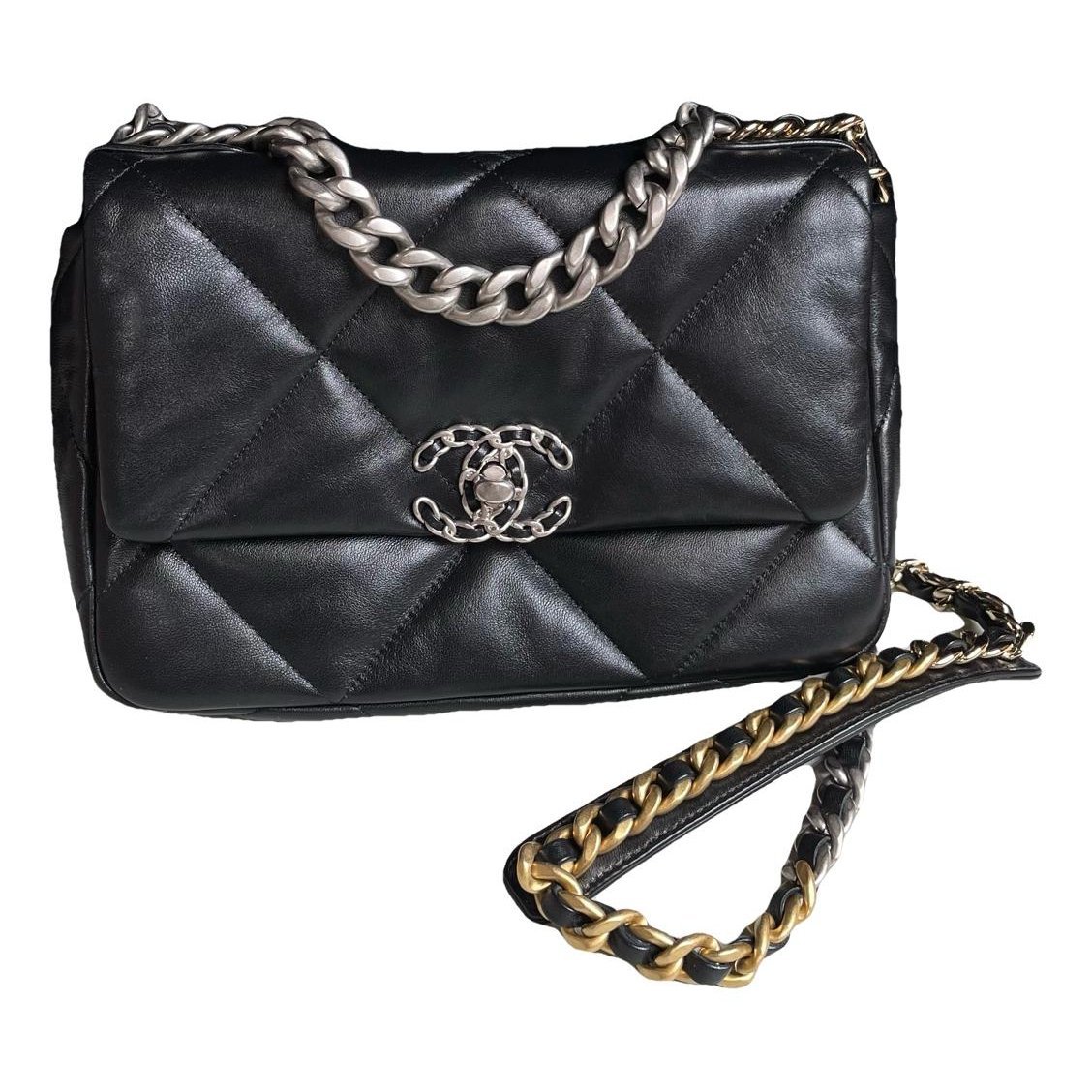 Chanel 19 leather handbag