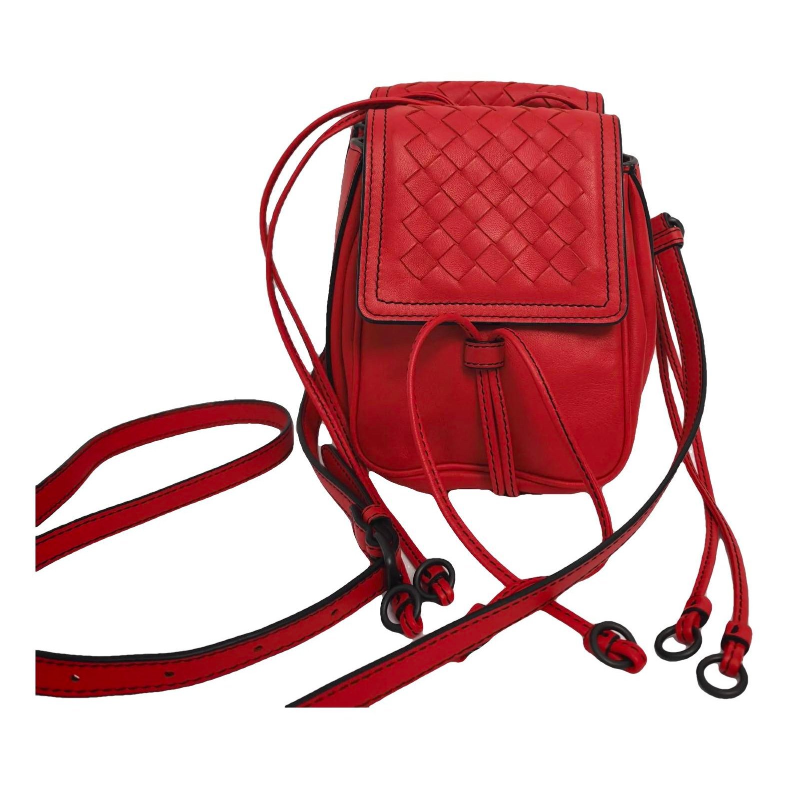 Leather crossbody bag