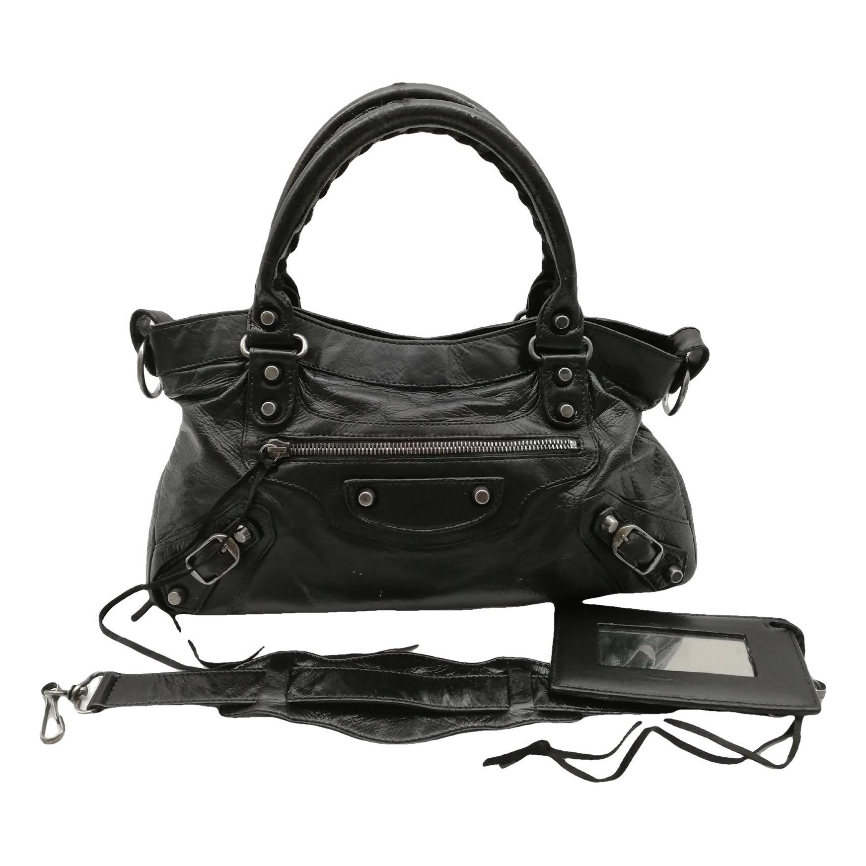 City leather handbag