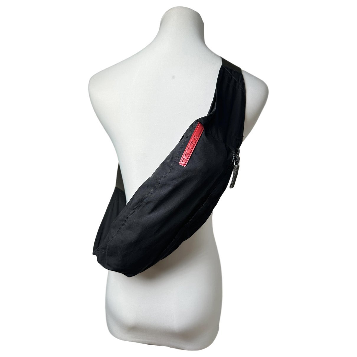 Re-Edition 2005 crossbody bag