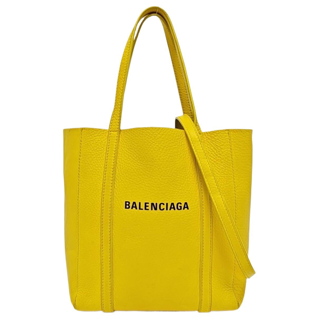 Everyday leather handbag