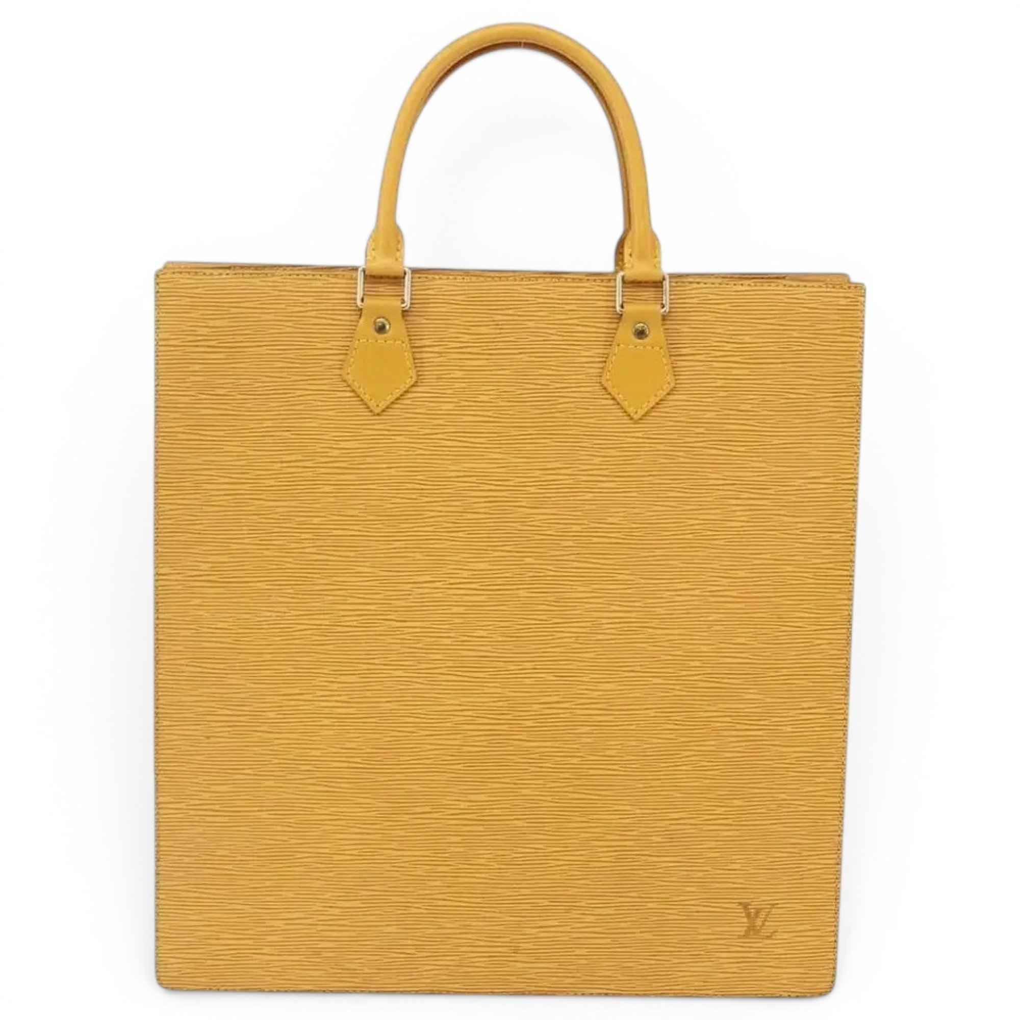 Plat leather tote