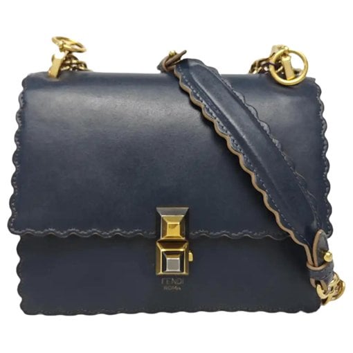 Kan I leather handbag