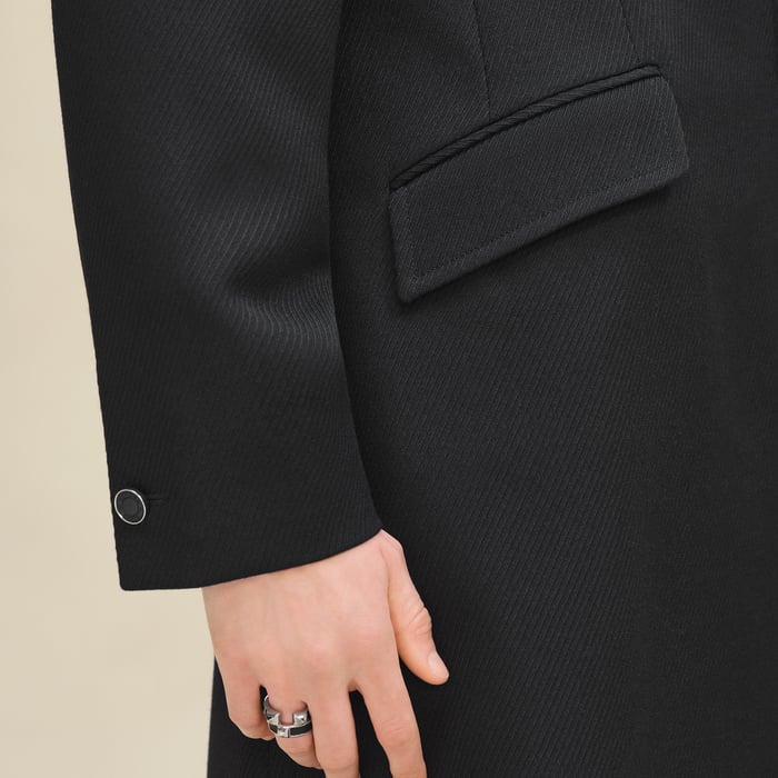 Noir Long Coat