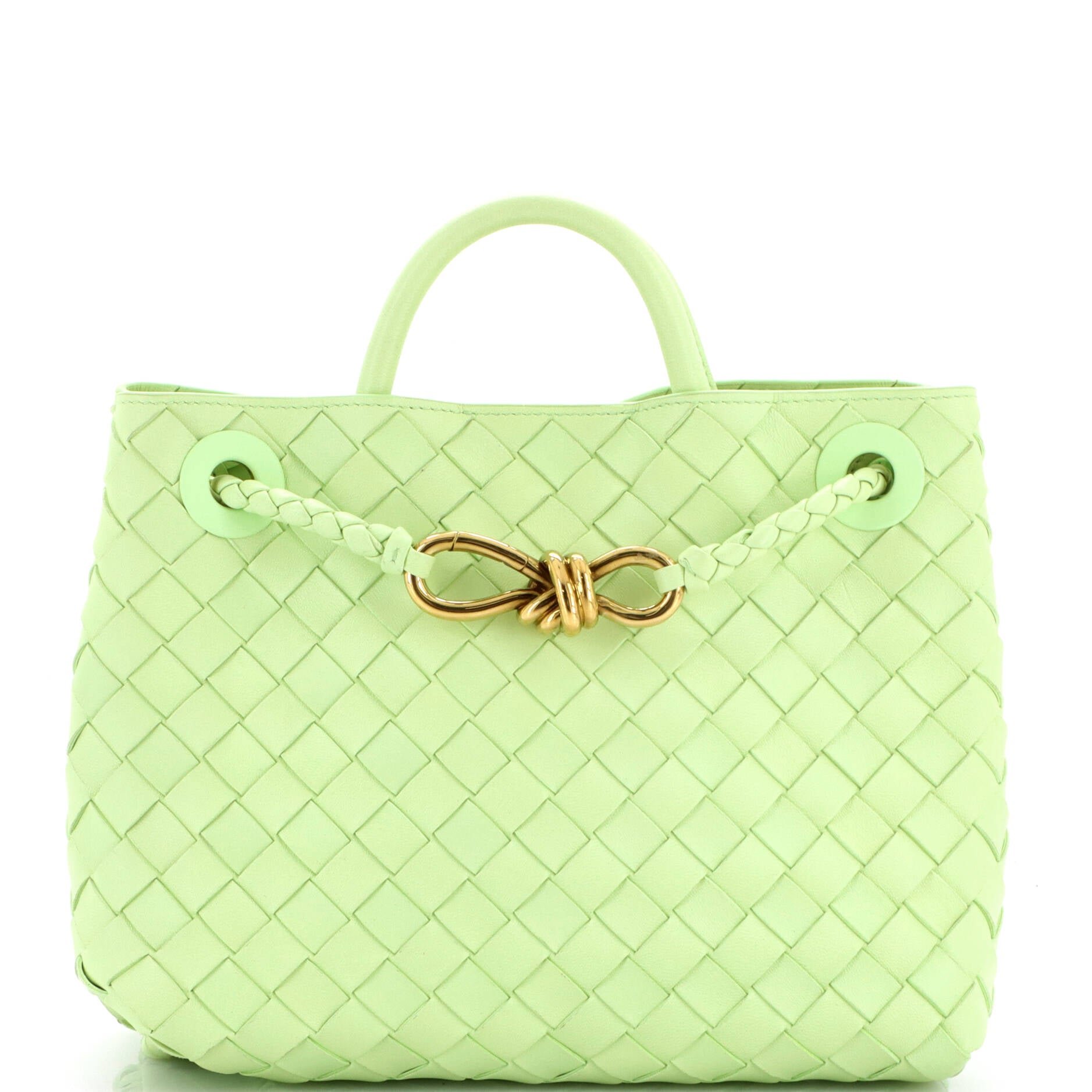 Bottega Veneta Andiamo Top Handle Bag Intrecciato Nappa Small
