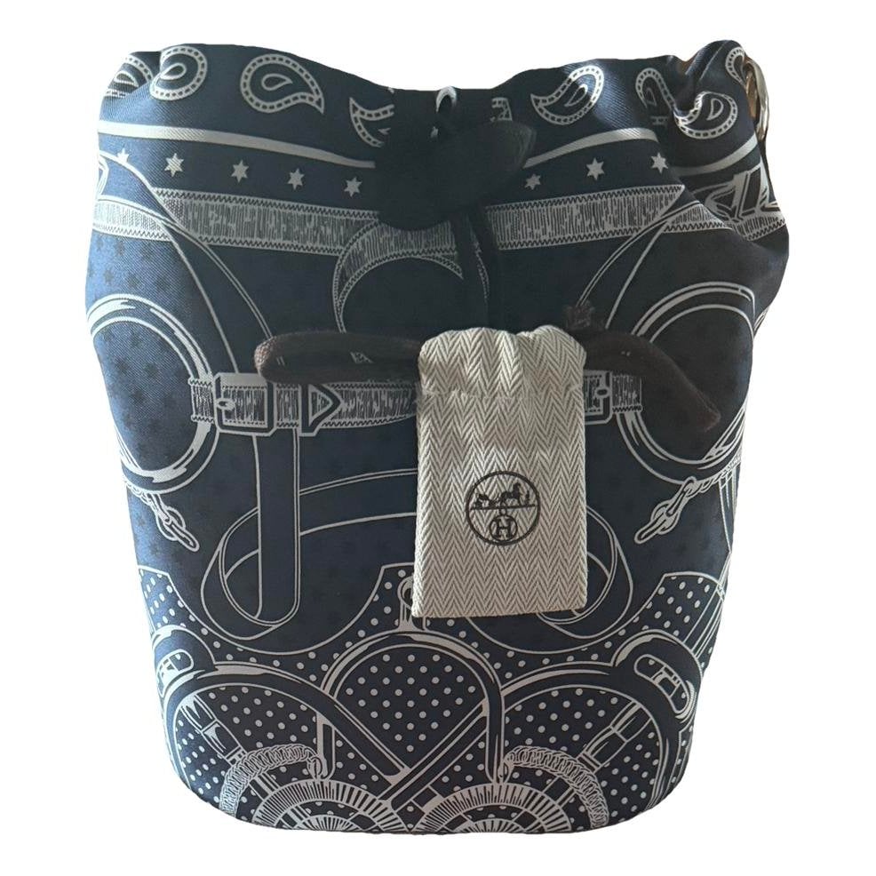 Silk bag