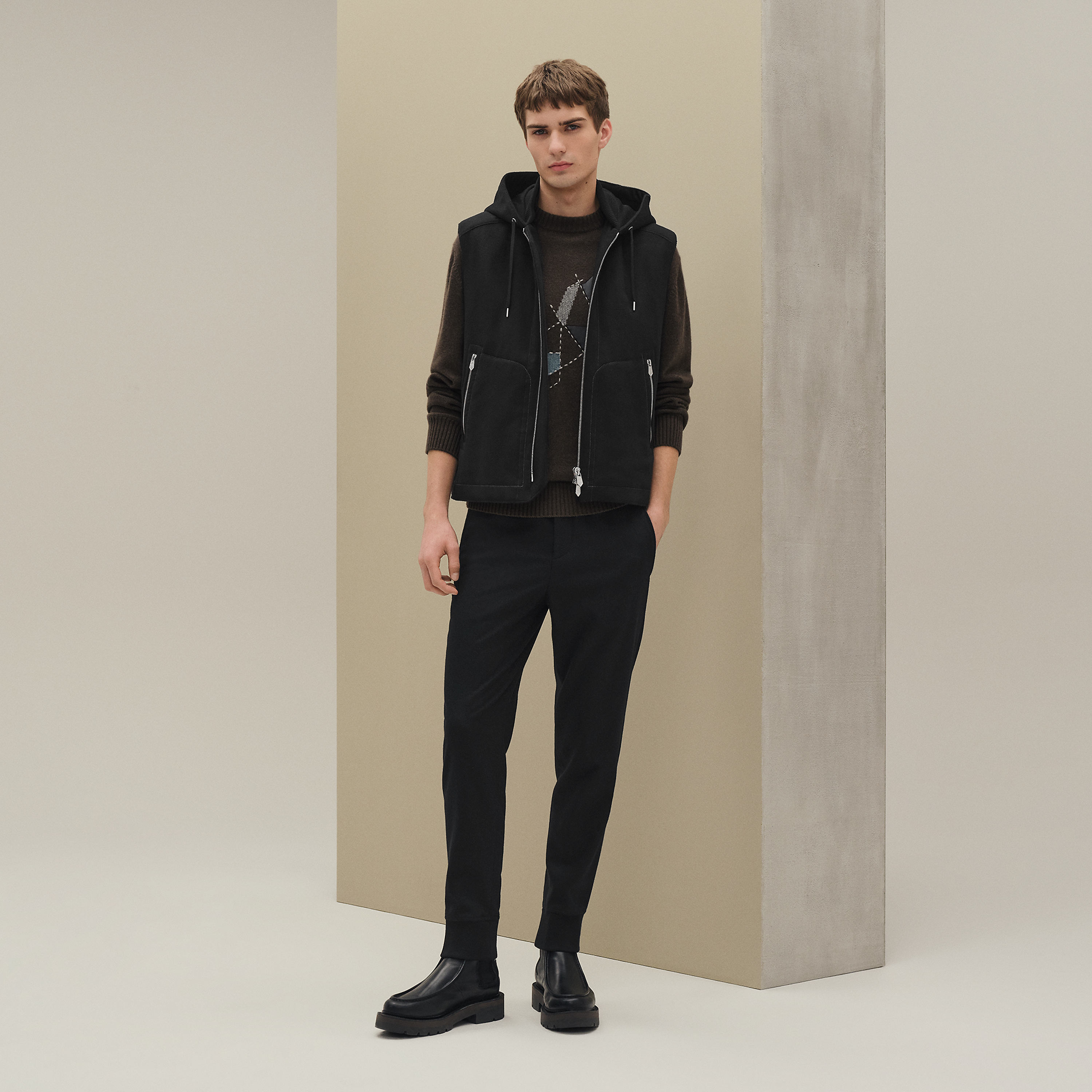 Cashmere hooded vest