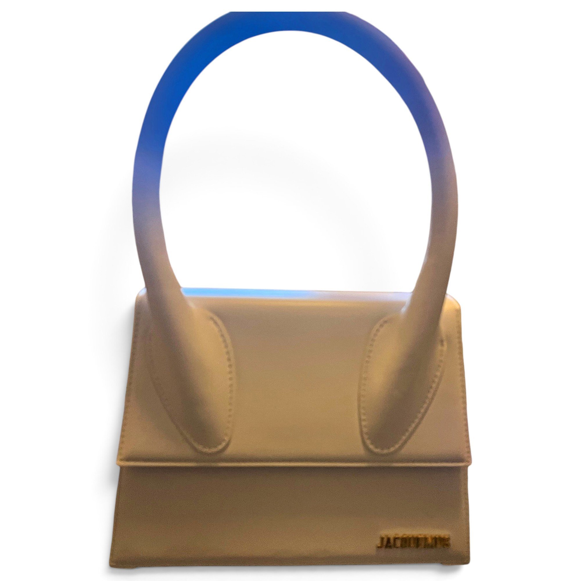 Le Grand Chiquito leather handbag