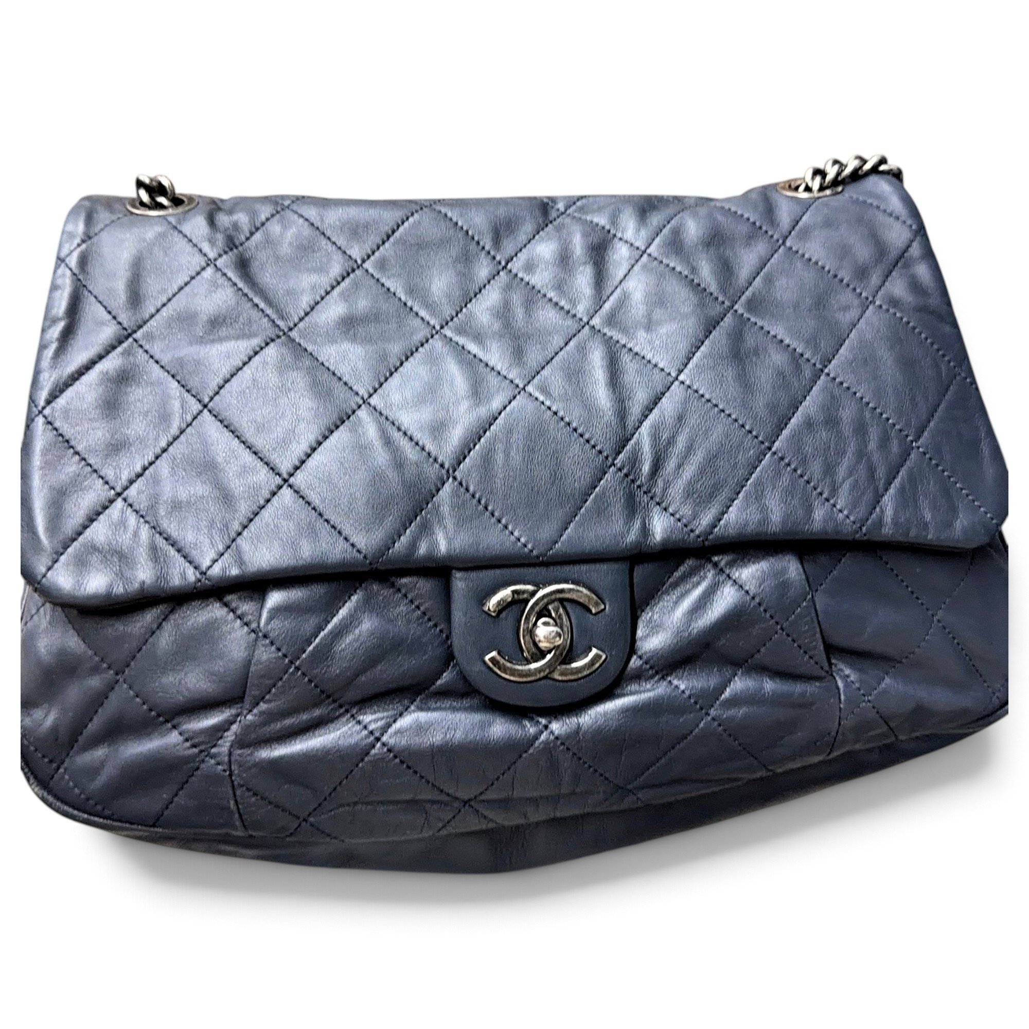 Timeless/Classique leather crossbody bag