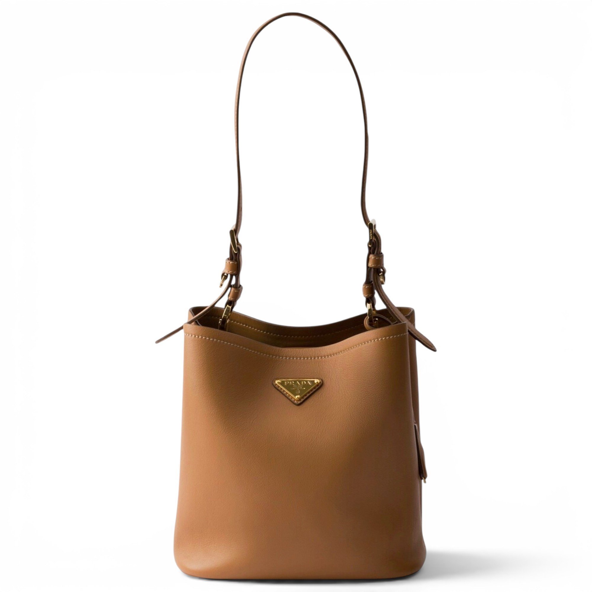 Panier leather handbag