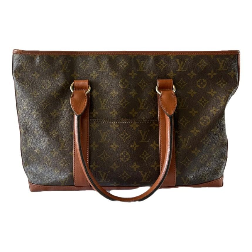 Leather tote