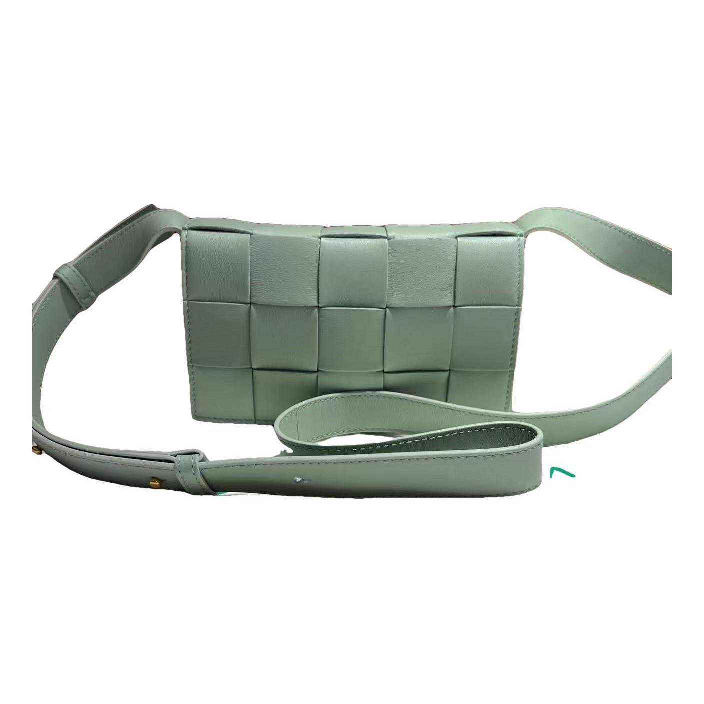 Cassette leather crossbody bag