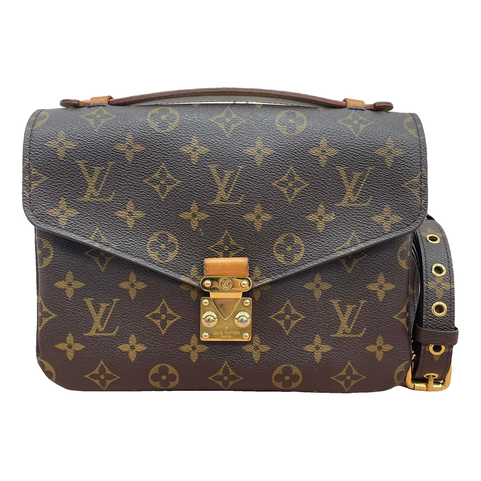 Metis leather handbag