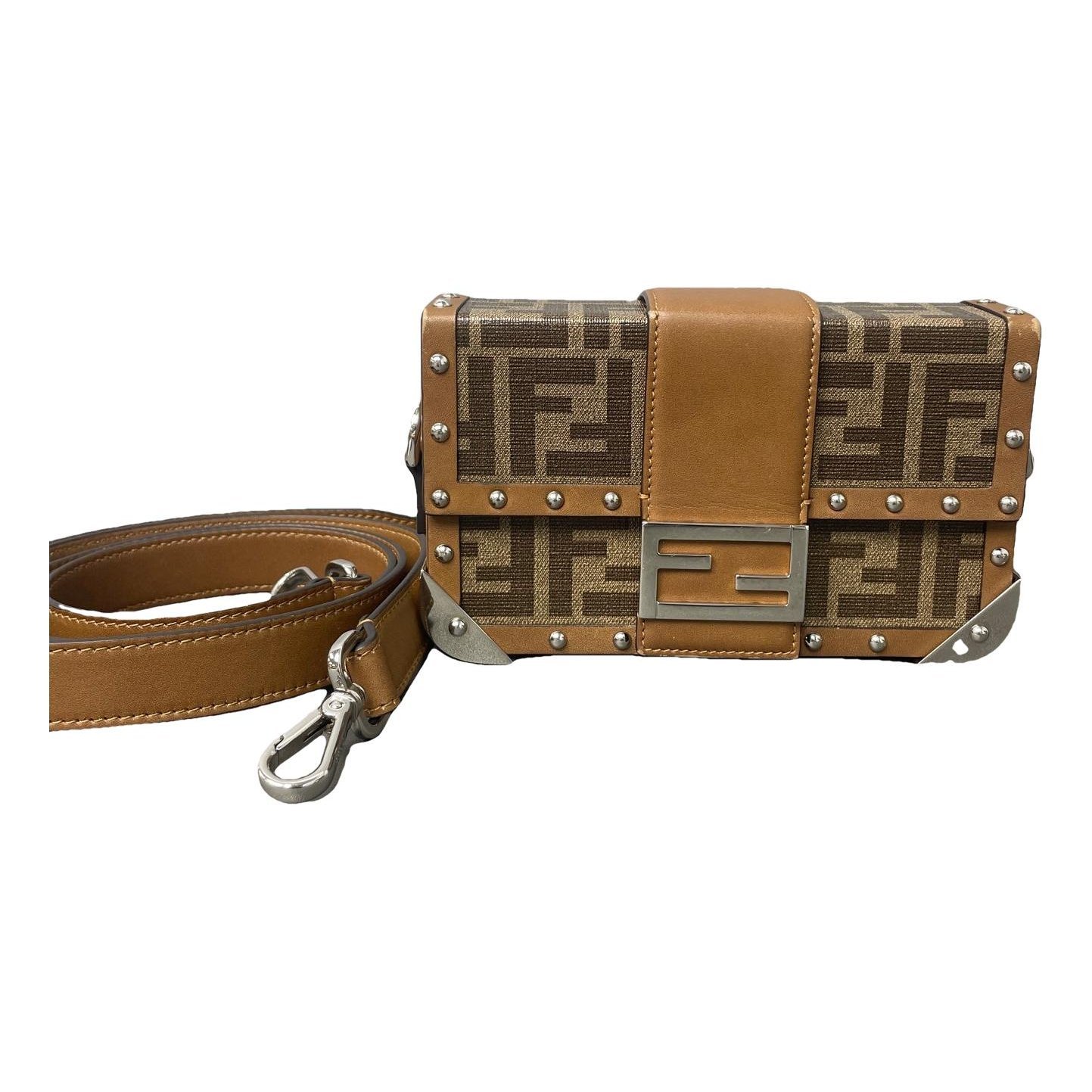 Baguette leather handbag