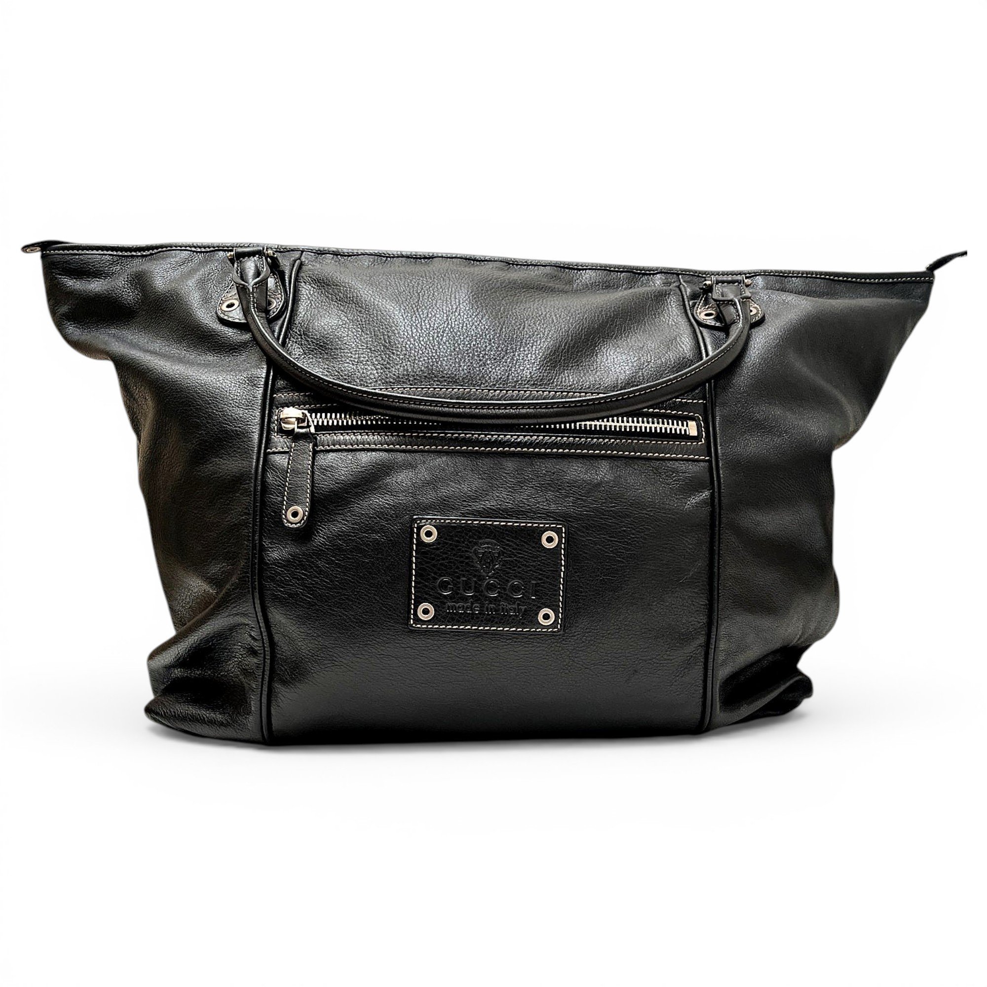 Leather travel bag