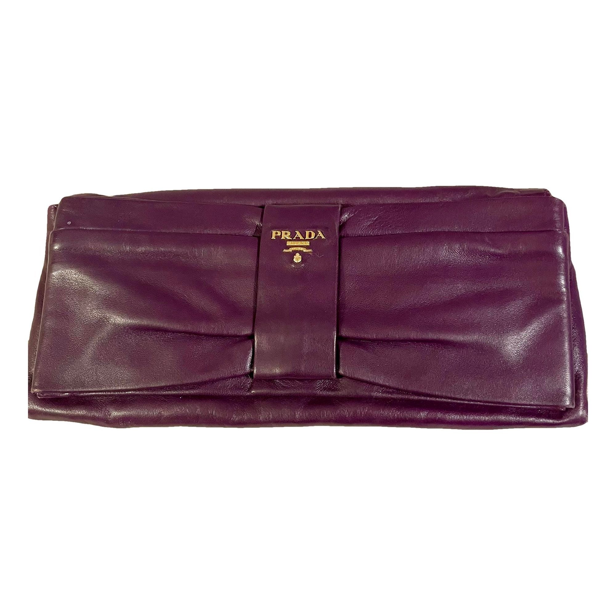 Leather clutch bag