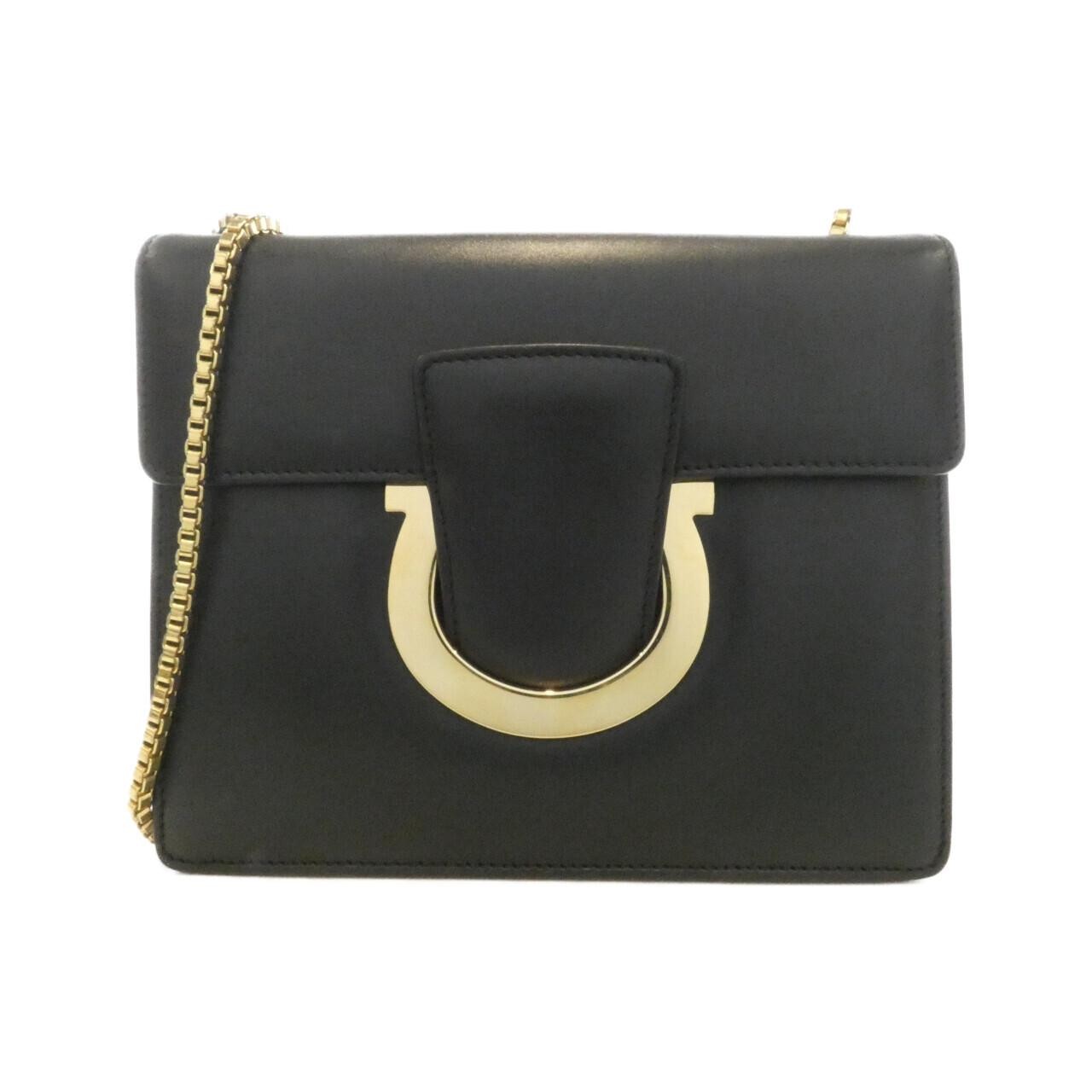 Salvatore Ferragamo 21 F893 Shoulder Bag