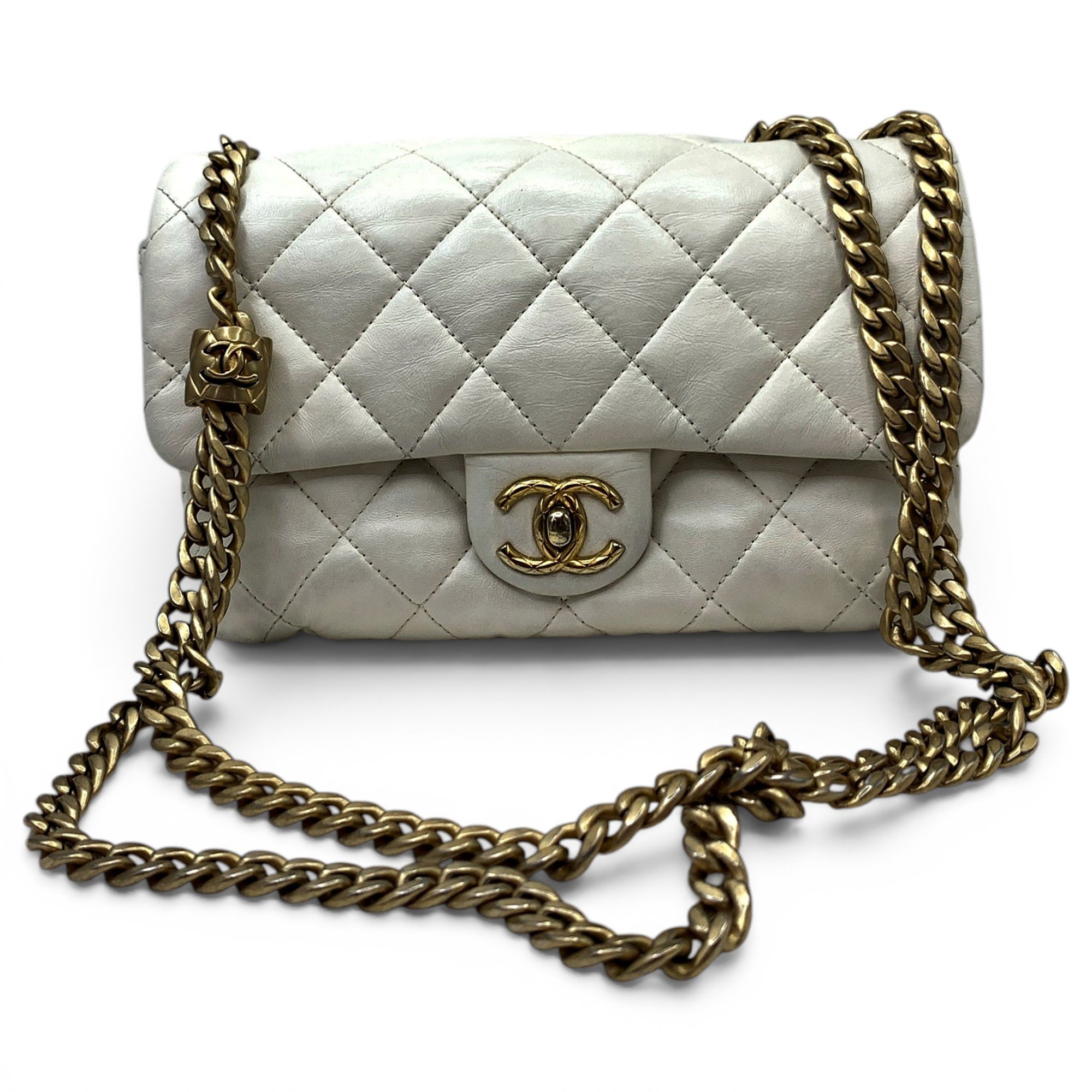 Timeless/Classique leather crossbody bag