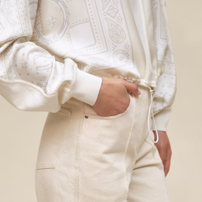 Blanc Tulle "Porte-bonheur Bandana" Long-sleeve Sweater