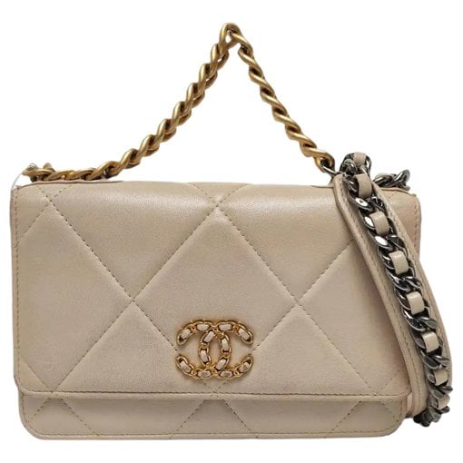 Chanel 19 handbag