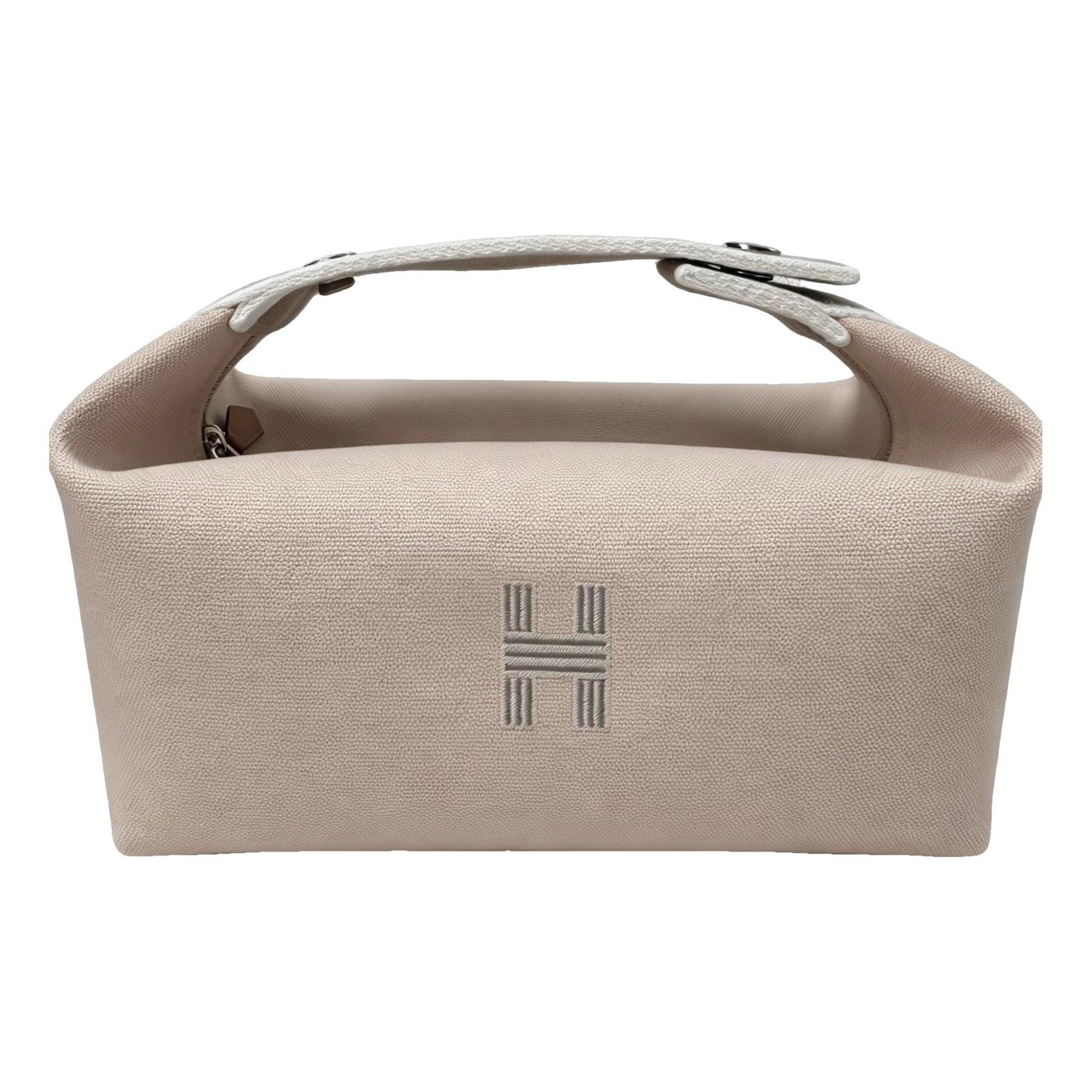 Clutch bag