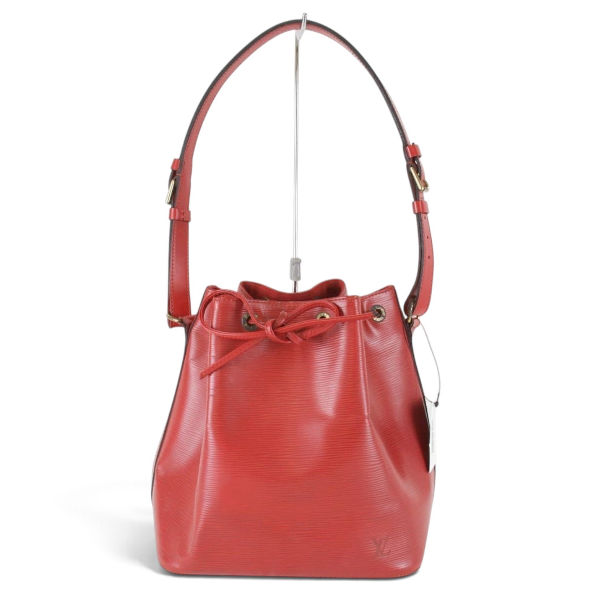 Noé leather bag