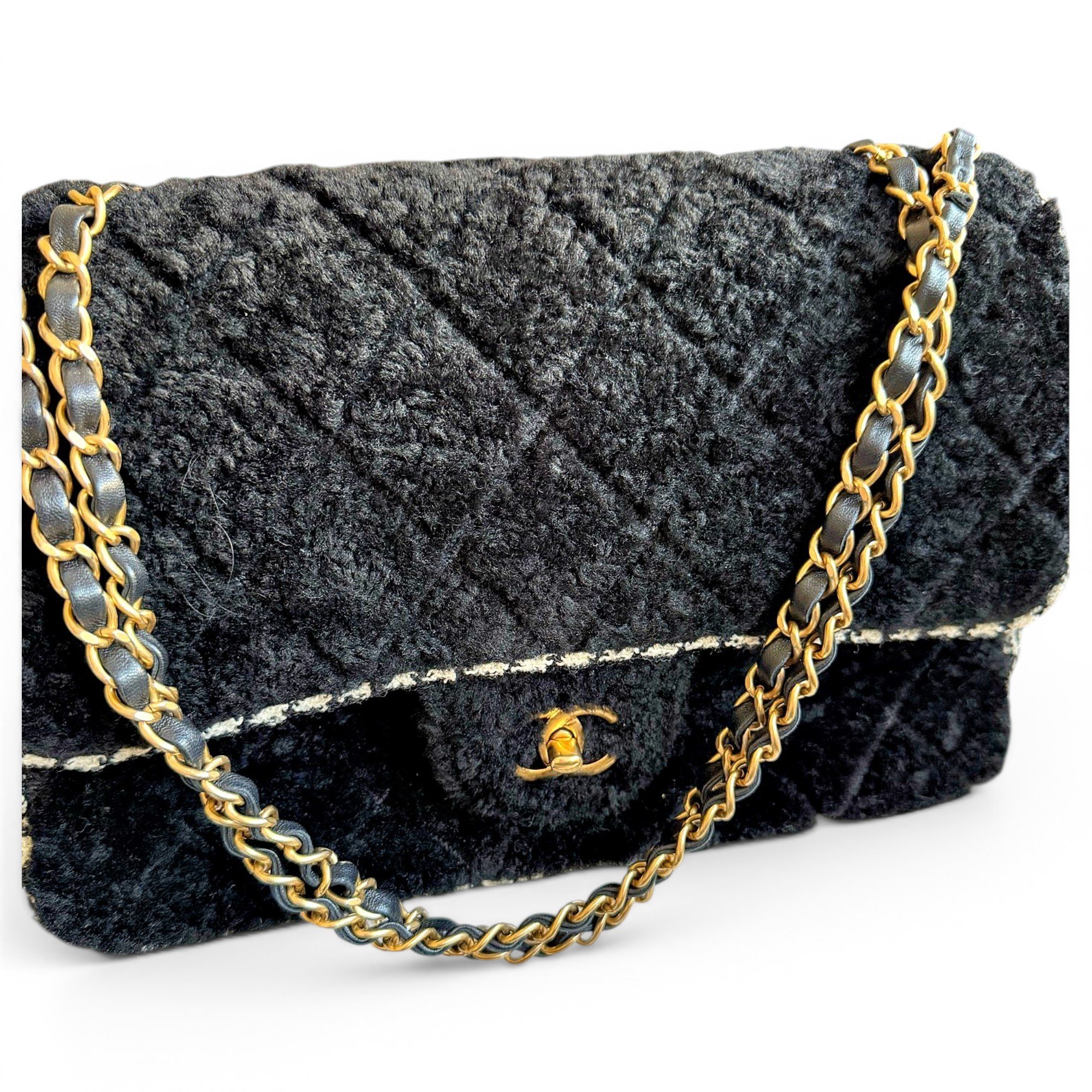 Timeless/Classique tweed handbag