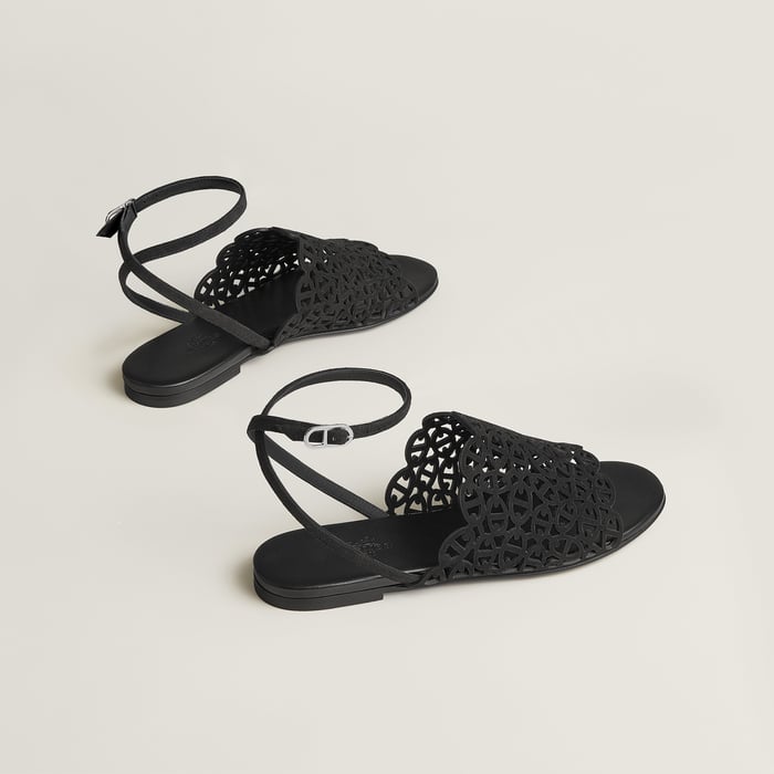 Noir Omela Sandal