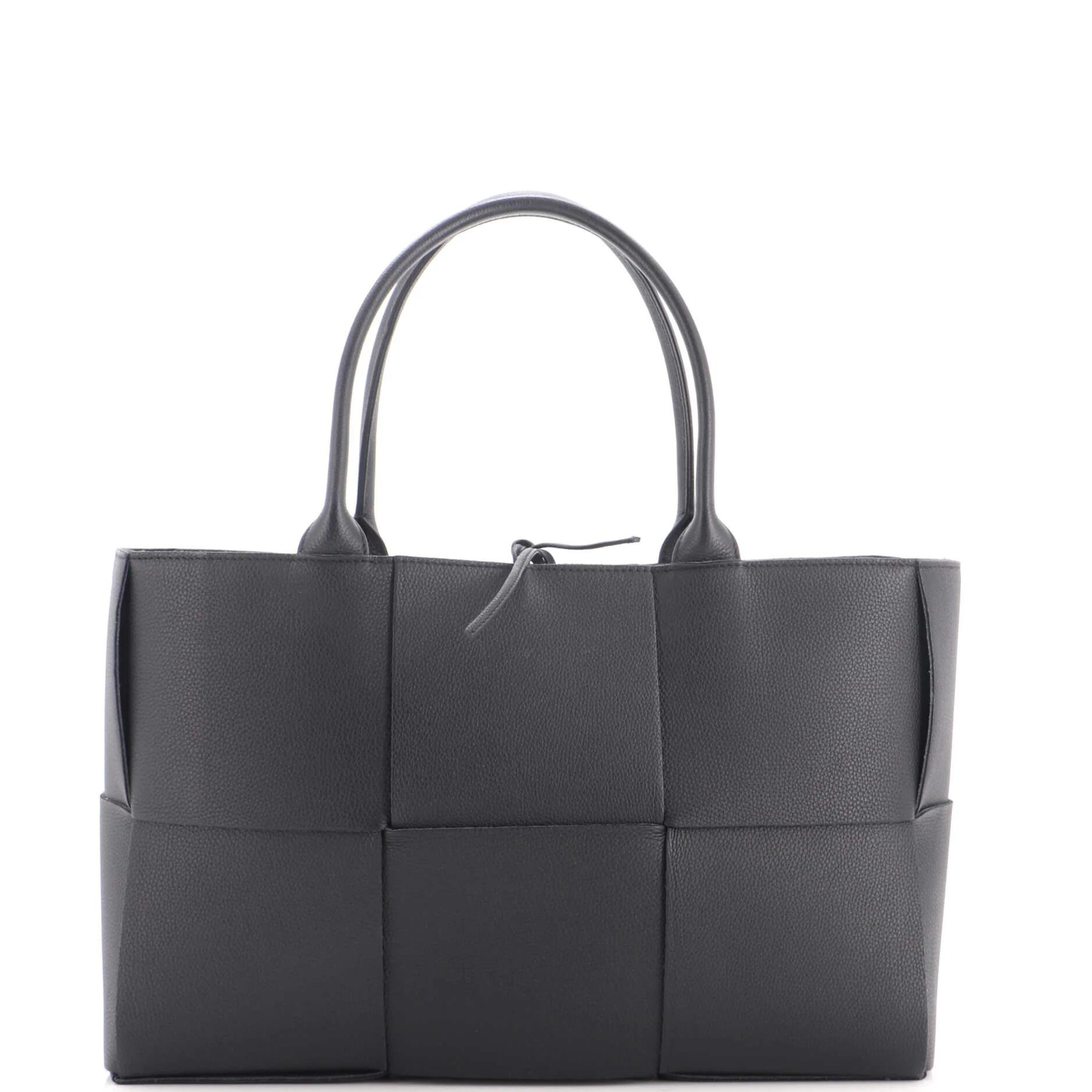 Bottega Veneta Leather tote