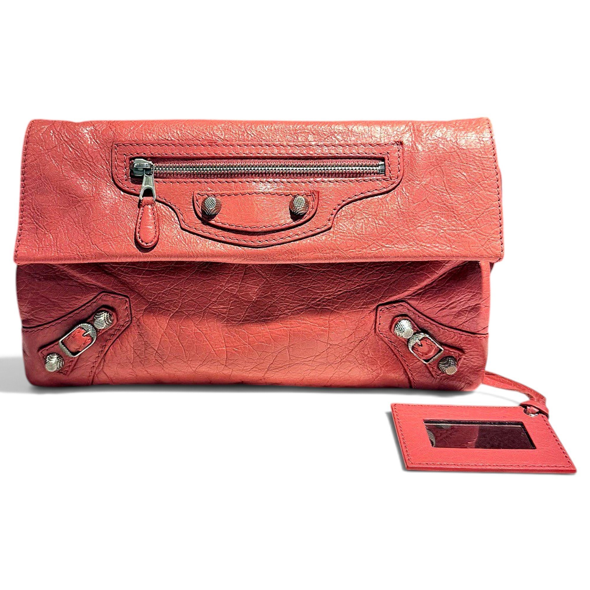 Envelop leather clutch bag
