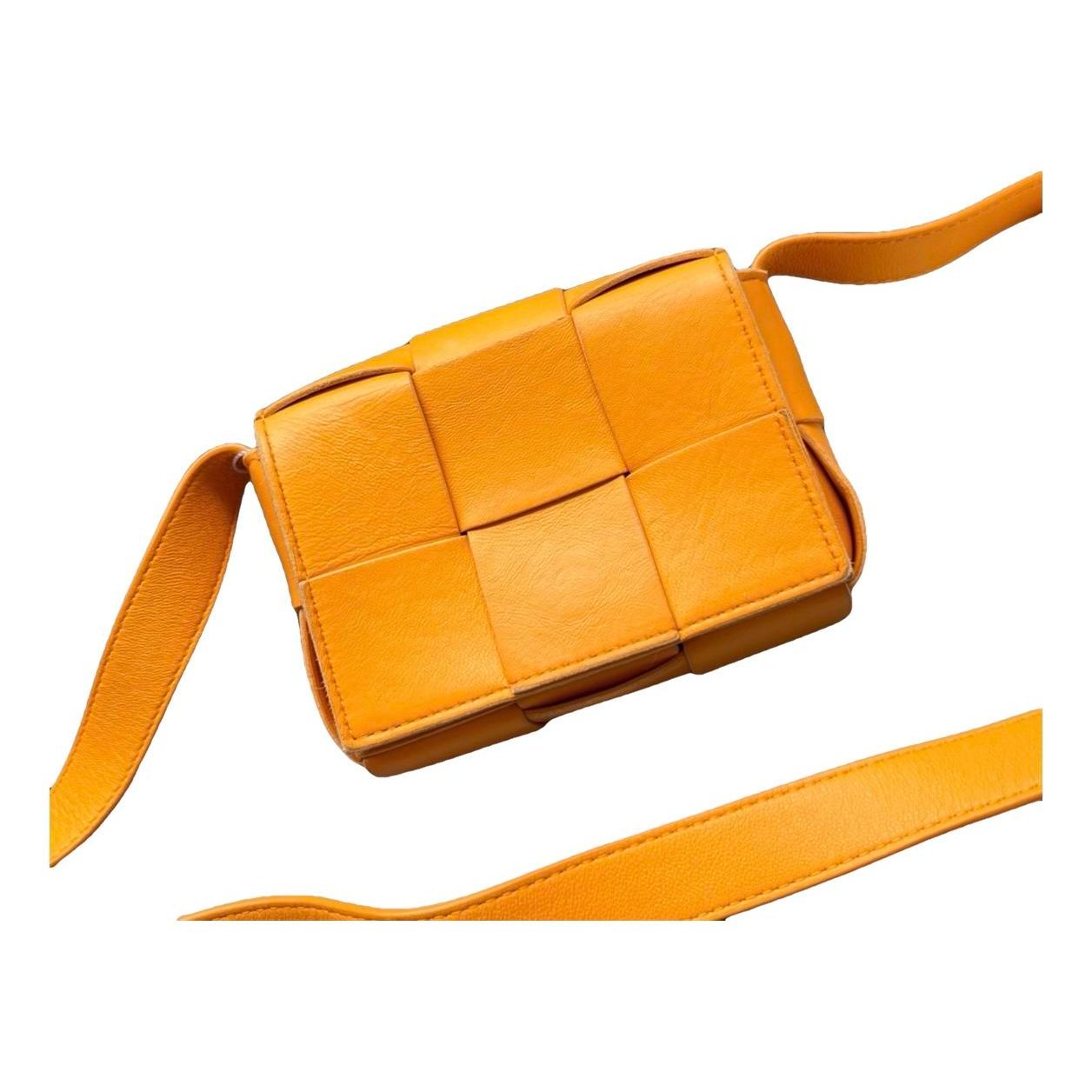 Cassette leather handbag